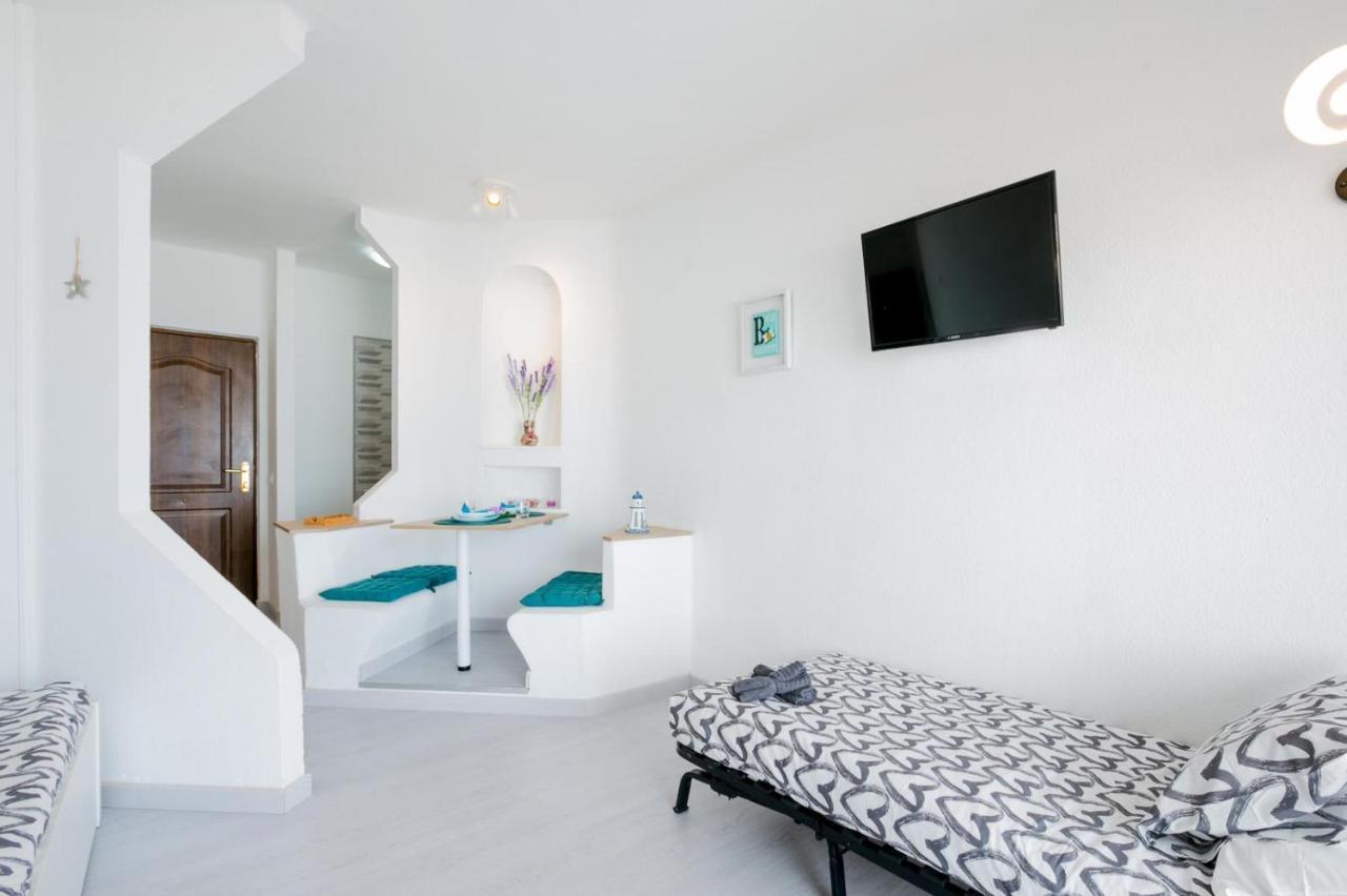 Holiday Studio With Pool Costa Adeje  Eksteriør bilde